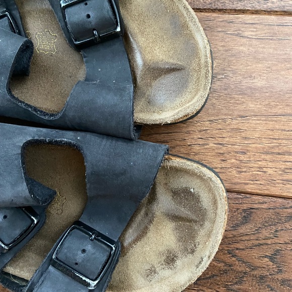 Birkenstock Size 41 - Picture 5 of 9